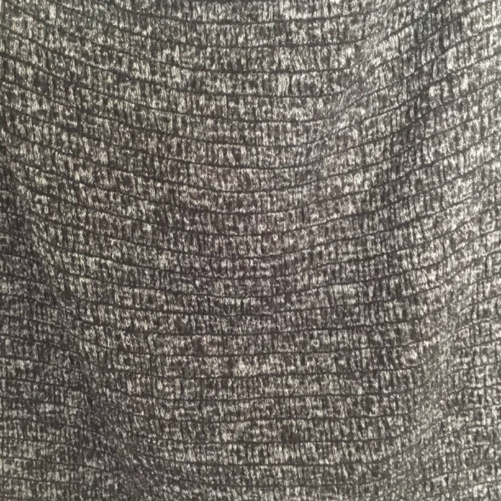 Hollister California Ladies Crop Pullover Top Black/ Gray Size L - Picture 3 of 6